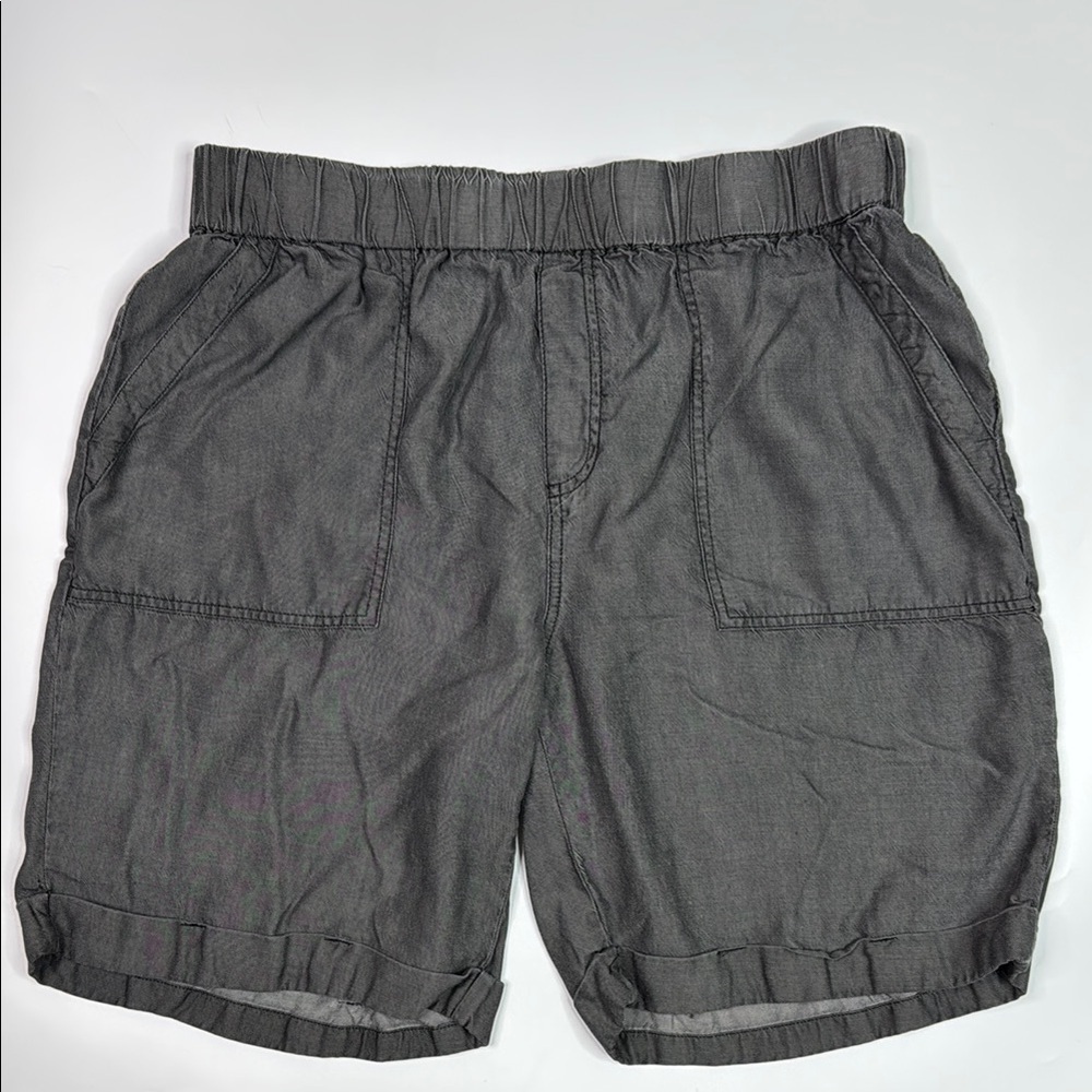 Coldwater Creek Gray Stretch Waist Shorts Size Medium
